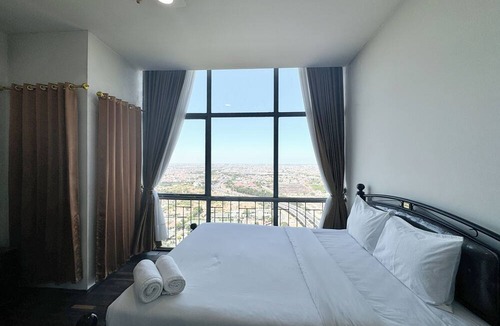 Surabaya Apartment | Good Location And Relaxing 1Br Apartment At Aryaduta Residence