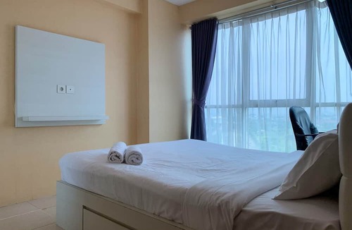 Kayu Putih Apartment | Warm And Cozy 2Br At Tifolia Apartment