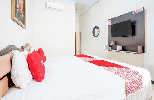 Wiradesa Hotel | Collection O Kauman Near Stasiun Pekalongan Formerly HOTEL DIAN CANDRA