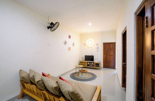 Sewon Villa | Villa New D'Bamboo by Plesirhatiyogja