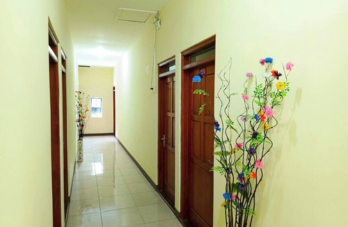 Banjarsari Hotel | Lakoehaz