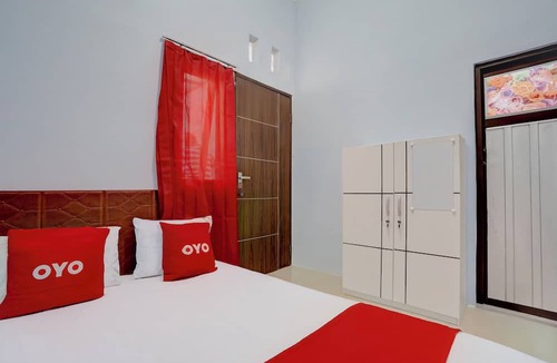 Ponorogo Hotel | Hotel O MIOXIO Syariah Kost