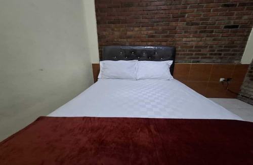 Sleman Hotel | OYO 94245 Alya Homestay Syariah