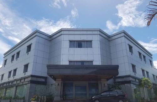 Biak Hotel | Nirmala Beach Hotel and Resort Biak