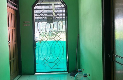 Pekayon Jaya Hotel | Hotel O Kost Bunda Syariah