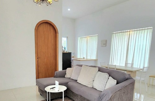 Ngaglik Villa | Floraison Living Villa Yogyakarta