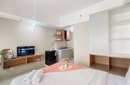 Duren Sawit Apartment | Modern Look Studio Apartment at LRT City Jatibening