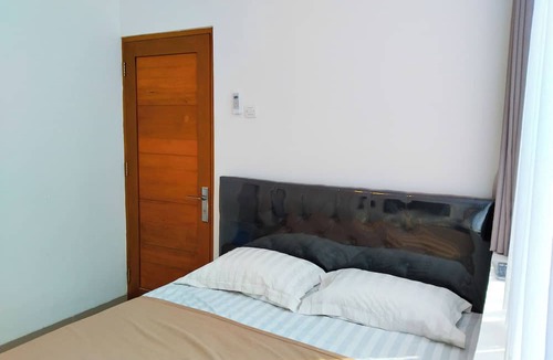 Jakarta Hotel | Themas Guest House