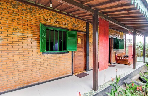 Kaliurang Hotel | Capital O 94018 Joglo Eyang Niek Turi Syariah
