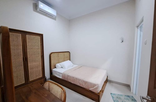 Tasikmalaya Hotel | OYO 94026 Uma Arda Hometown