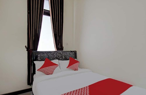Blitar Hotel | Hotel O Irma's Residence