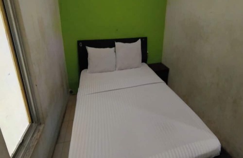 Mendawai Hotel | Hotel O Azwa Gh Katingan Near Lapangan Sepak Bola Pegatan Hilir
