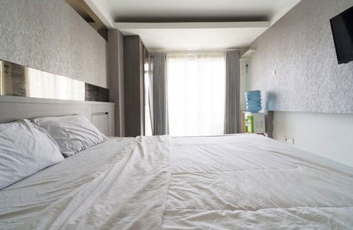 Cibaduyut Hotel | OYO 93940 Apartemen Mekarwangi Square By Lina