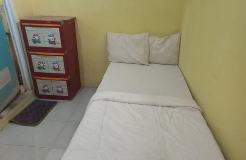 Tegal Hotel | SPOT ON 93886 Kost Zalfa Amalia Syariah
