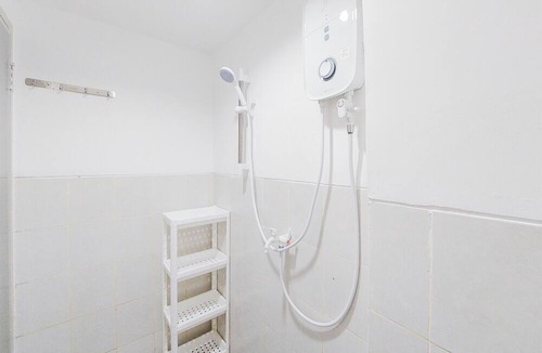 South Tangerang Apartment | Homey And Comfort Living 2Br Urbantown Serpong Apartment