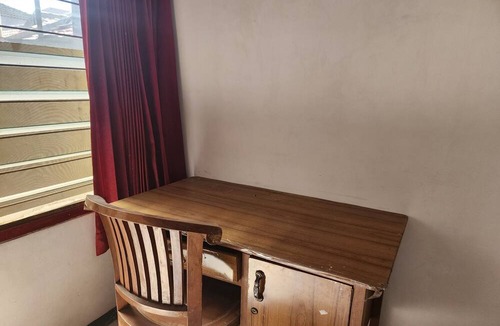 Siwalankerto Hotel | Hotel O Regina Homestay Syariah