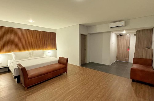 Malabar Hotel | Chara Hotel