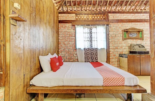 Colomadu Hotel | Hotel O Omah Baturan Syariah