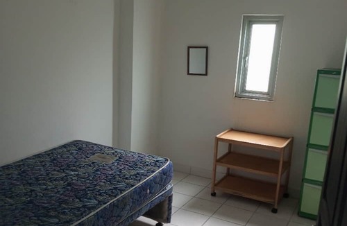 Ragunan Hotel | SPOT ON 93722 Shannhay Guest House Syariah