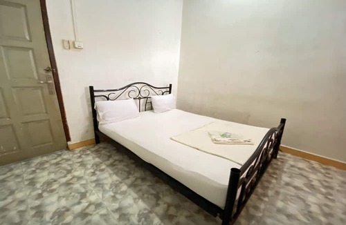 Kabil Hotel | Hotel O California 2NearNagoya Hill Shopping Mall