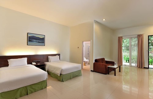 Sibolangit Resort | The Hill Hotel & Resort Sibolangit Powered by Archipelago