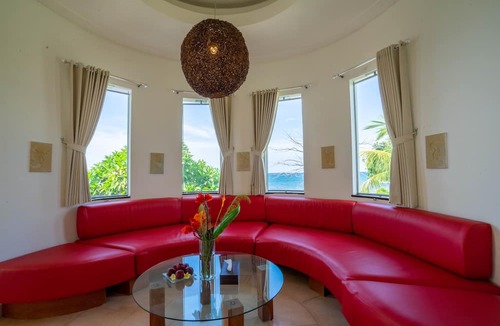 Lovina Villa | Lawira Beach Villa Lovina