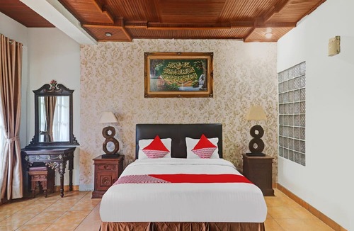 Bangko Hotel | OYO Life 113500 Hotel R Cantika Syariah