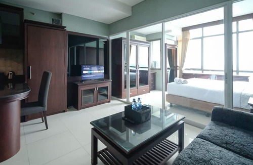 Surabaya Apartment | Homey 1Br Apartment At Aryaduta Residence Surabaya