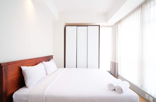 Surabaya Apartment | Homey 3Br With Private Lift At Grand Sungkono Lagoon Apartment