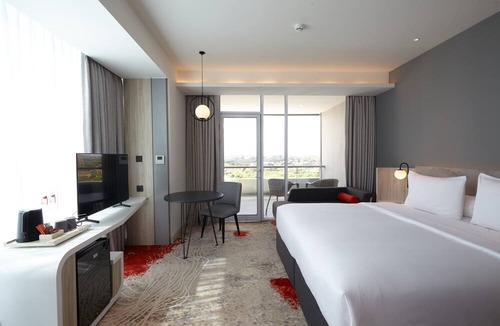 Cibinong Hotel | Harris Hotel & Convention Cibinong City Mall Bogor