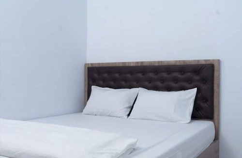 Cimone Hotel | OYO Life 92878 Kost Padma Syariah