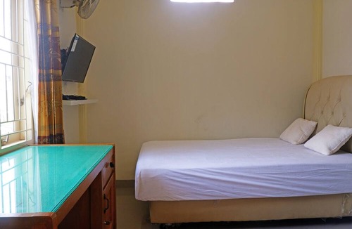 Jambi Hotel | OYO Life 92632 Kost Pondok Kito