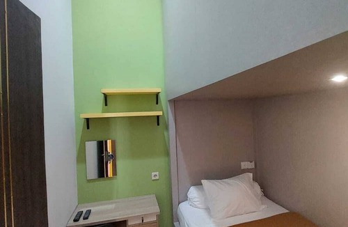 Surabaya Hotel | Autumn Living