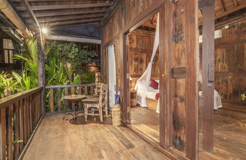 Kutuh Kaja Hotel | Belvilla Scenic Picturesque Near Monkey Forest