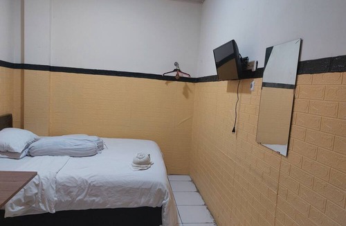 Kotaraja Hotel | OYO 93332 Kharis Home Stay