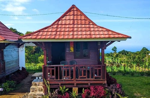 Bayan Bed & Breakfast | Bale Gantar