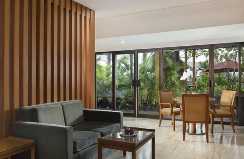 Tanjung Duren Utara Hotel | Hotel Ciputra Jakarta