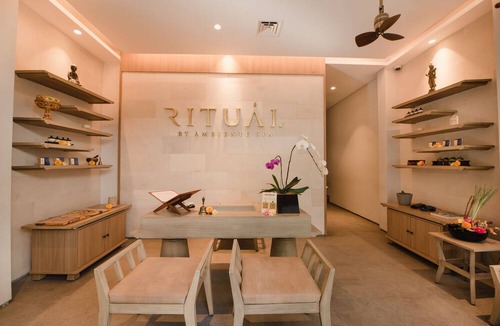 Downtown Kuta Resort | Ramayana Suites & Resort