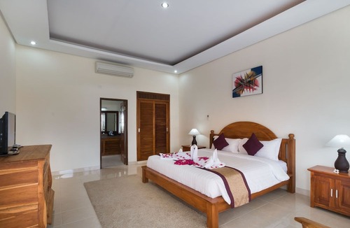 Jungut Batu Resort | Padma Kumala Hotel