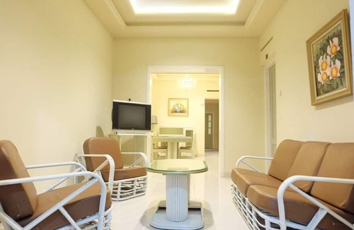 Hargomulyo Hotel | Hotel Indah Palace Tawangmangu