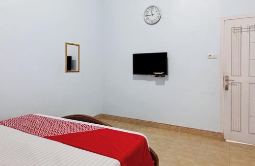 Kayu Agung Hotel | OYO Life 92803 Penginapan Purnama