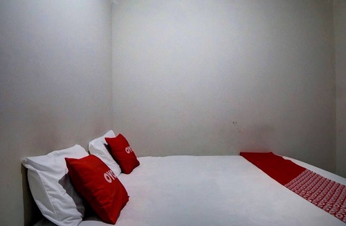 Medan Hotel | Hotel O Guesthouse 899