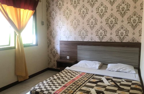 Cisolok Hotel | Hotel Pantai Mutiara