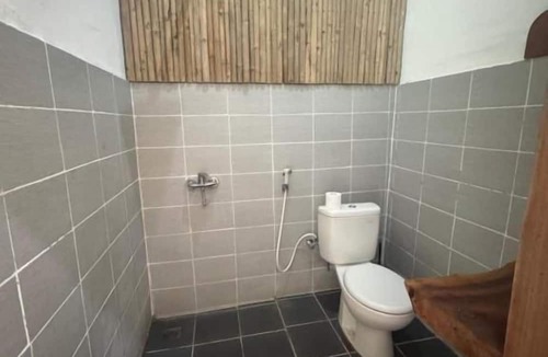 Moyo Hostel | Blue Emocean