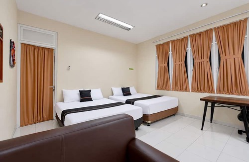 Bendungan Hilir Hotel | Collection O near Taman Semanggi