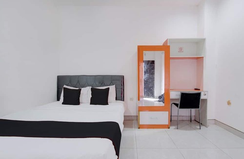 Catur Tunggal Hotel | Hotel O near Pakuwon Mall formerly House