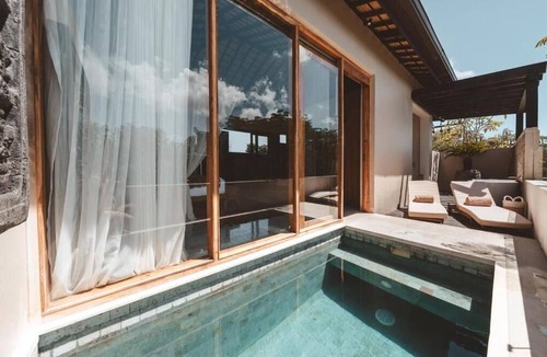 Uluwatu Hotel | Salty Lotus Hotel