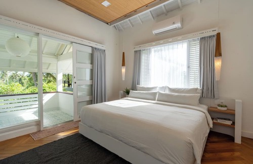 Melayang Hotel | Boutique Hotel Villa Kaui collections