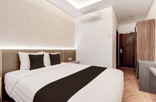 Semarang Utara Hotel | Townhouse Oak Near The Park Mall Semarang