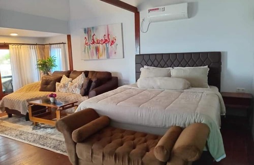 Sekongkang Hotel | Mama Nings Beach Hotel